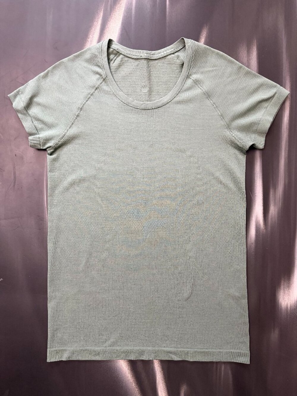 Swiftly Tech Short-Sleeve Shirt 2.0 Hip Length